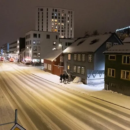 Northern Lights Modern Urban Gem *