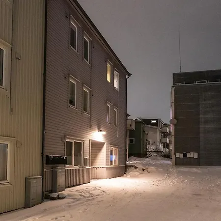 Northern Lights Modern Urban Gem 特罗姆瑟