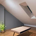 Northern Lights Modern Urban Gem טרומסה